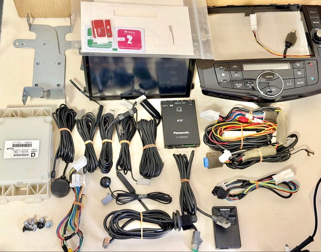 日産純正ナビ C26セレナ MM514D-L Bluetooth ))