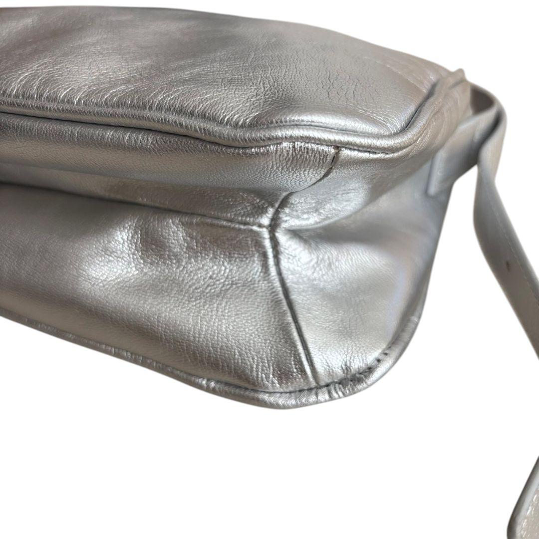 美品✨ear PAPILLONNER　ミニスワローマチショルダーバッグ　シルバー