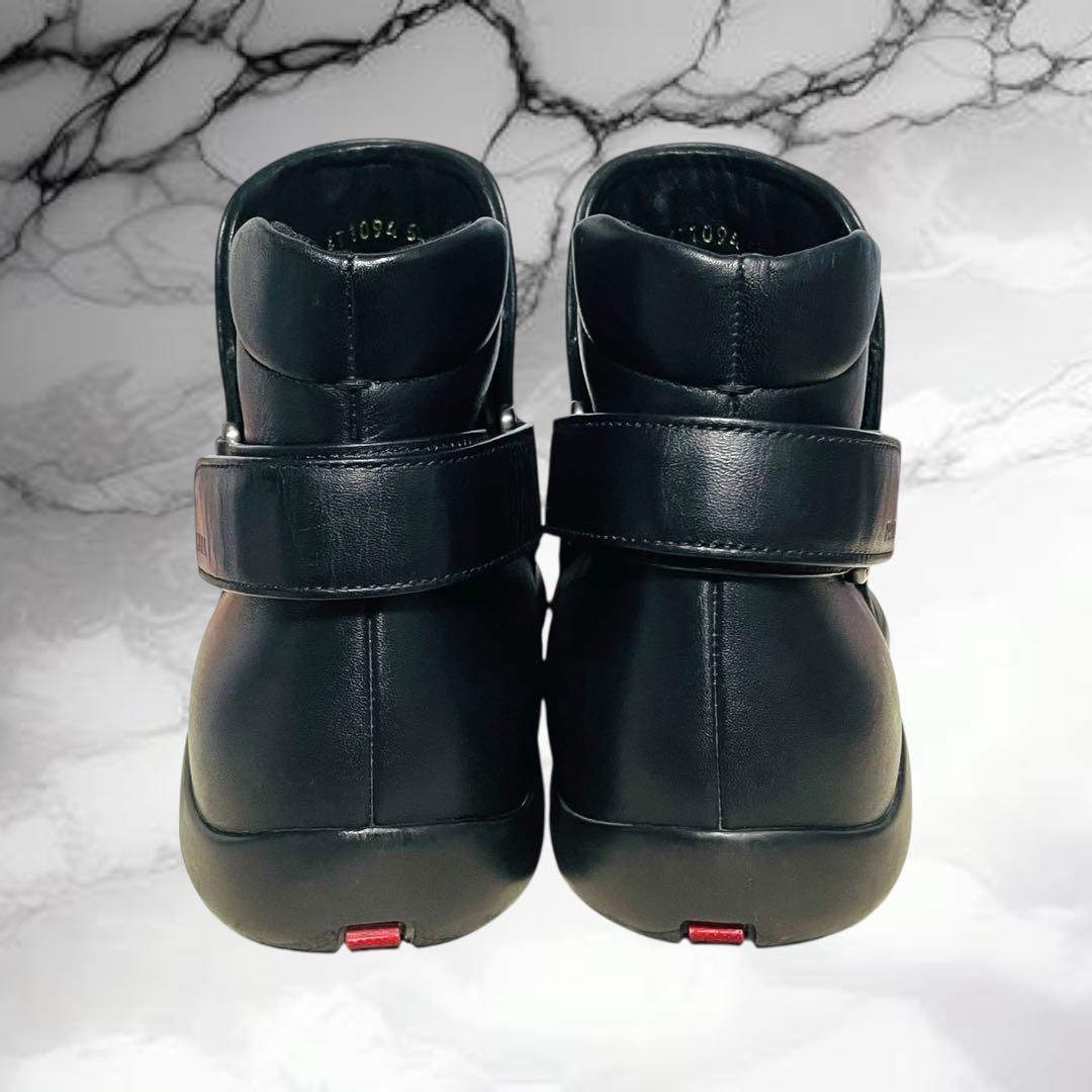 【プラダ】美品エンボスロゴ サイドゴアブーツ ベルクロ ブラック 黒 5 1/2