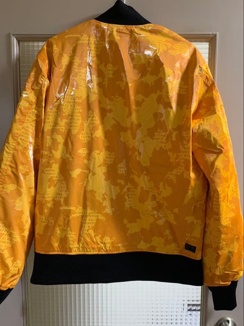 未使用　アイズフロンティア　MA-1 ジャンパー