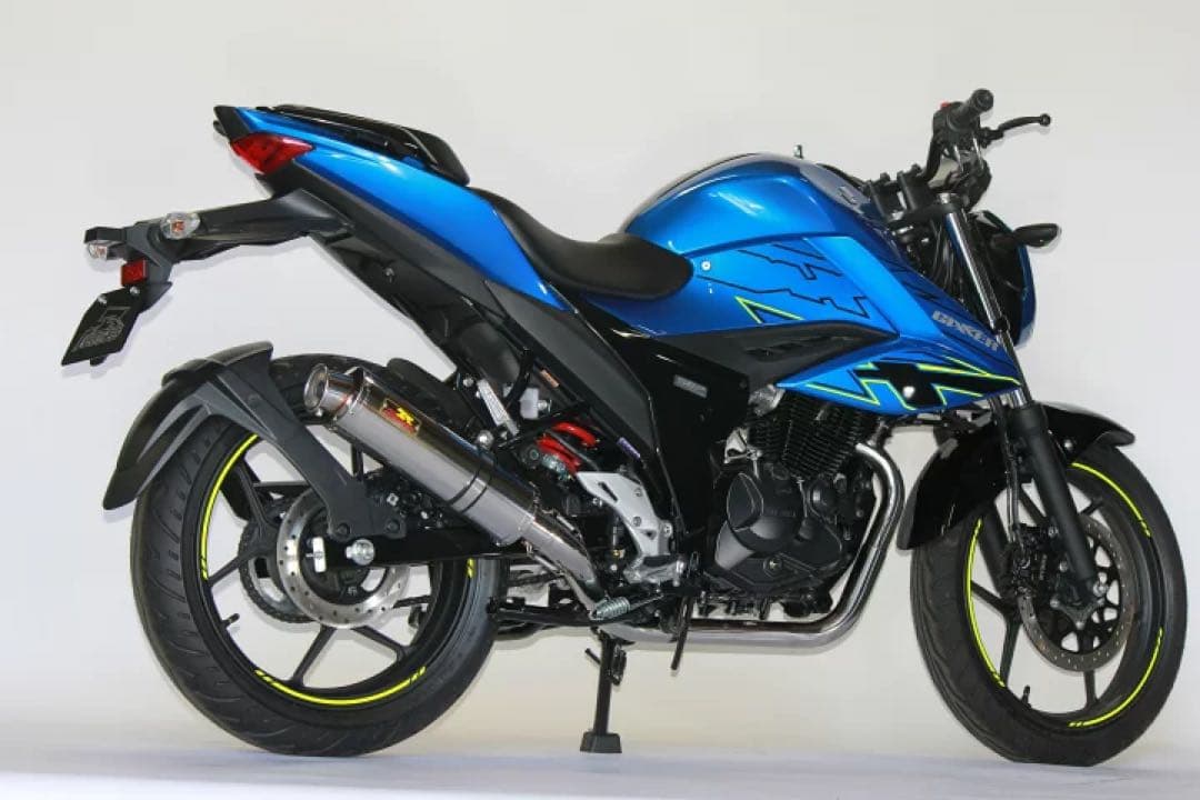 Realizeジクサー150 8BK-ED131 22Racing マフラー