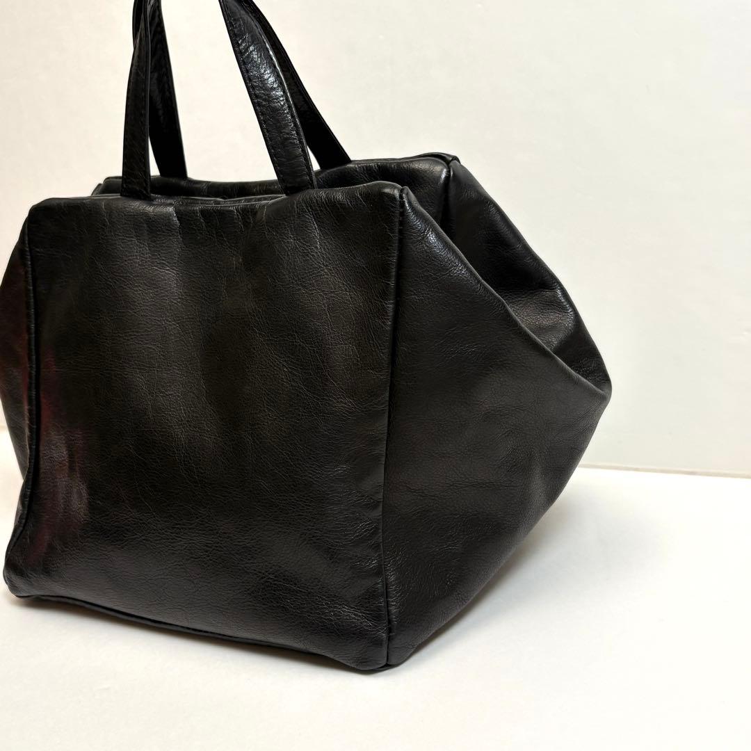 レバジック　les basiques レザースクエアバッグ　ブラック