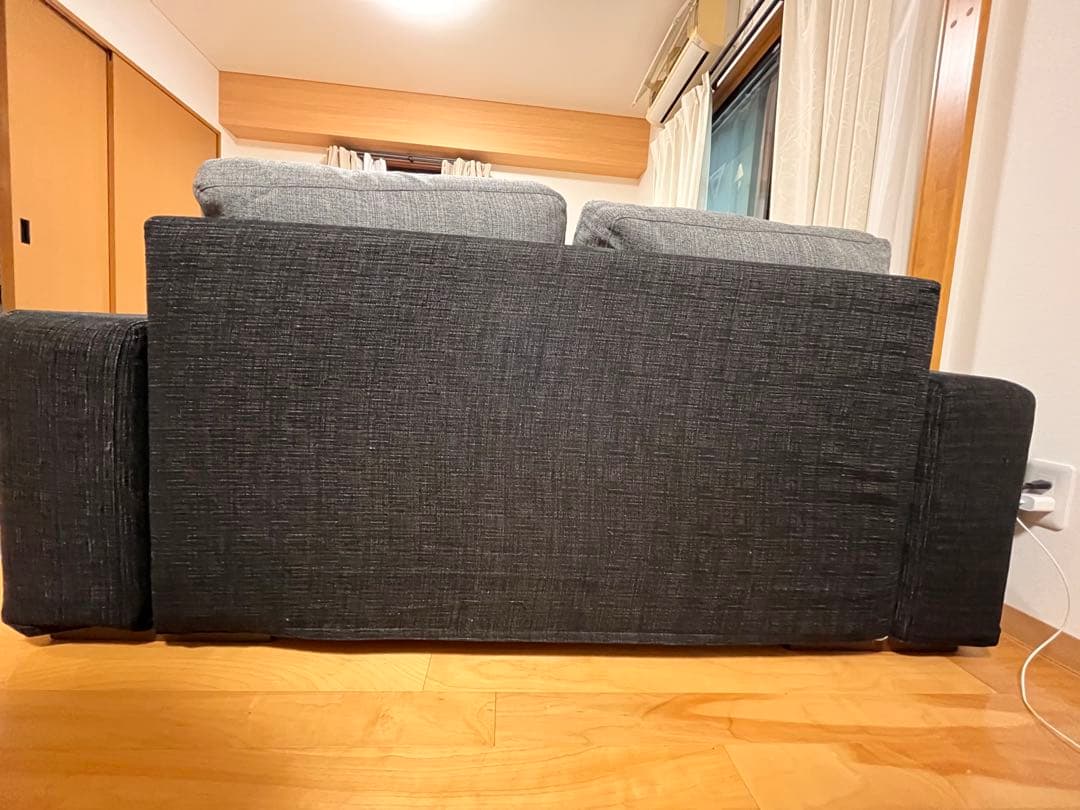 ソファ　1200 ポーズ2