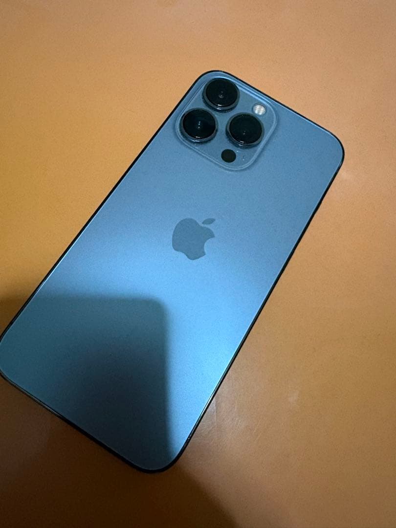 スマートフォン本体 iPhone13pro 256g