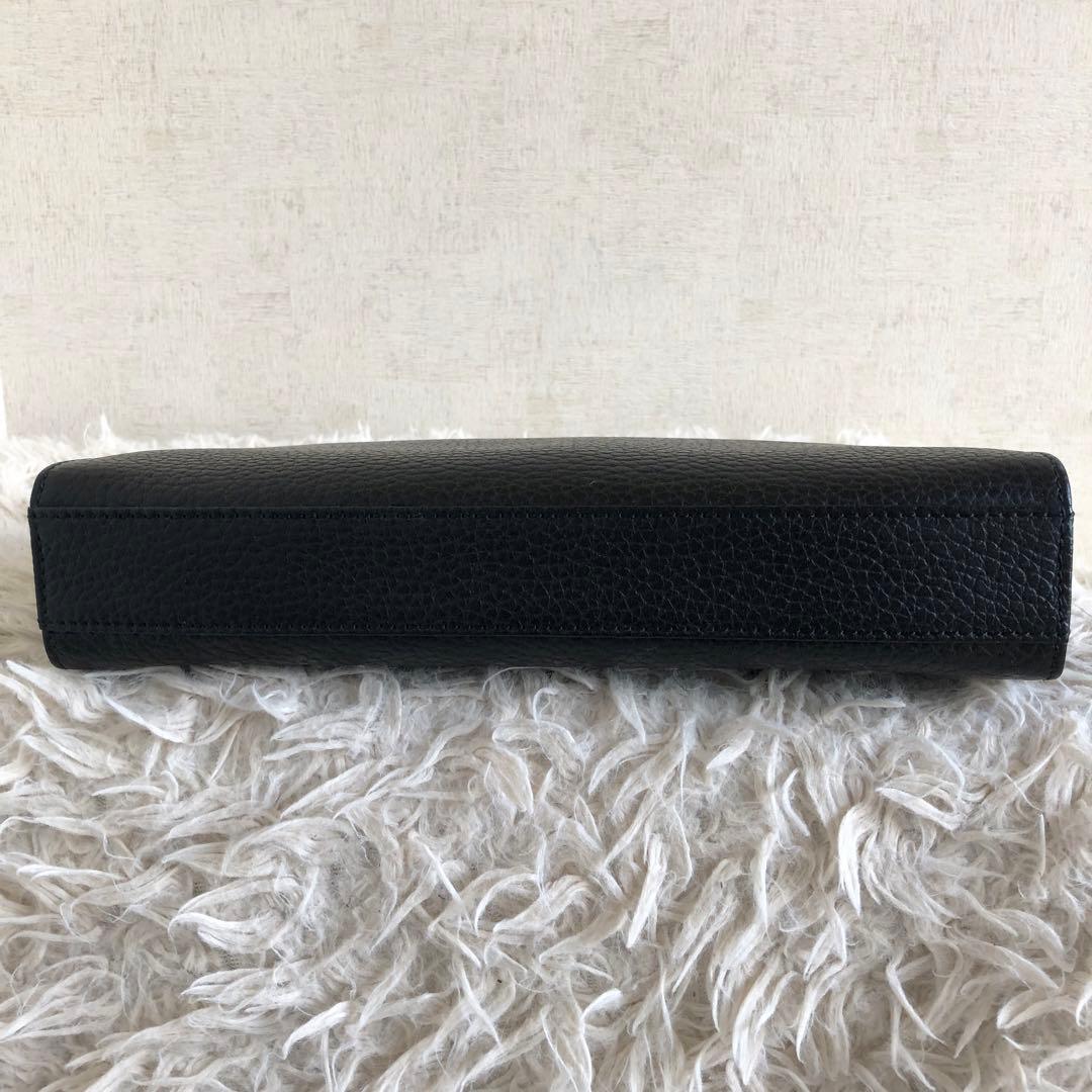 【未使用級】バーバリー　セカンドバッグ　クラッチバッグ　黒　本革　ノバチェック