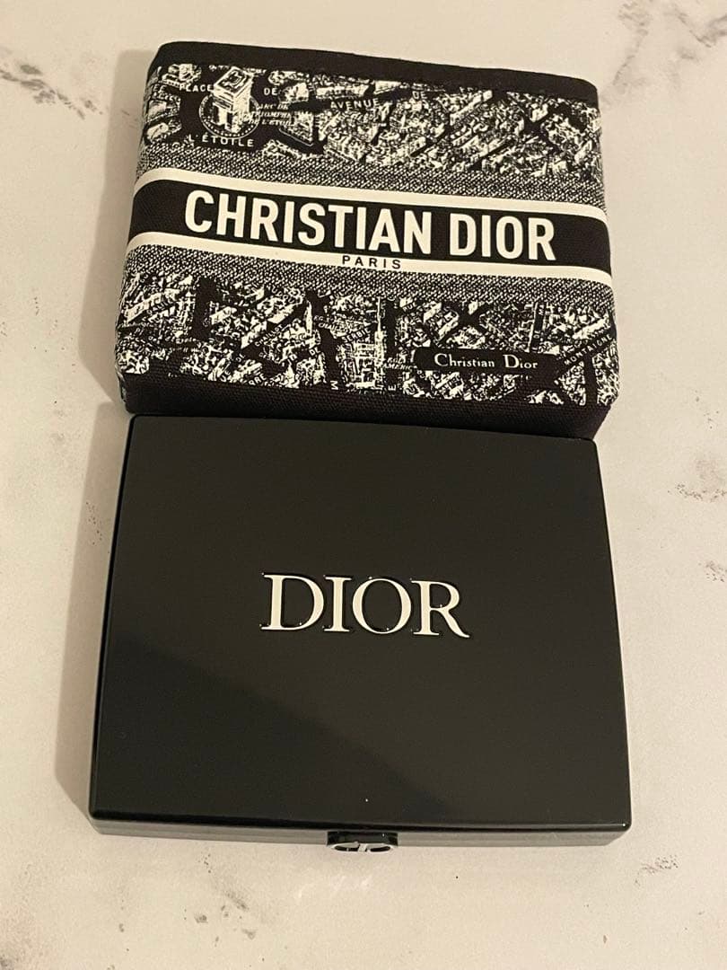 ディオール サンククルール 983 限定品