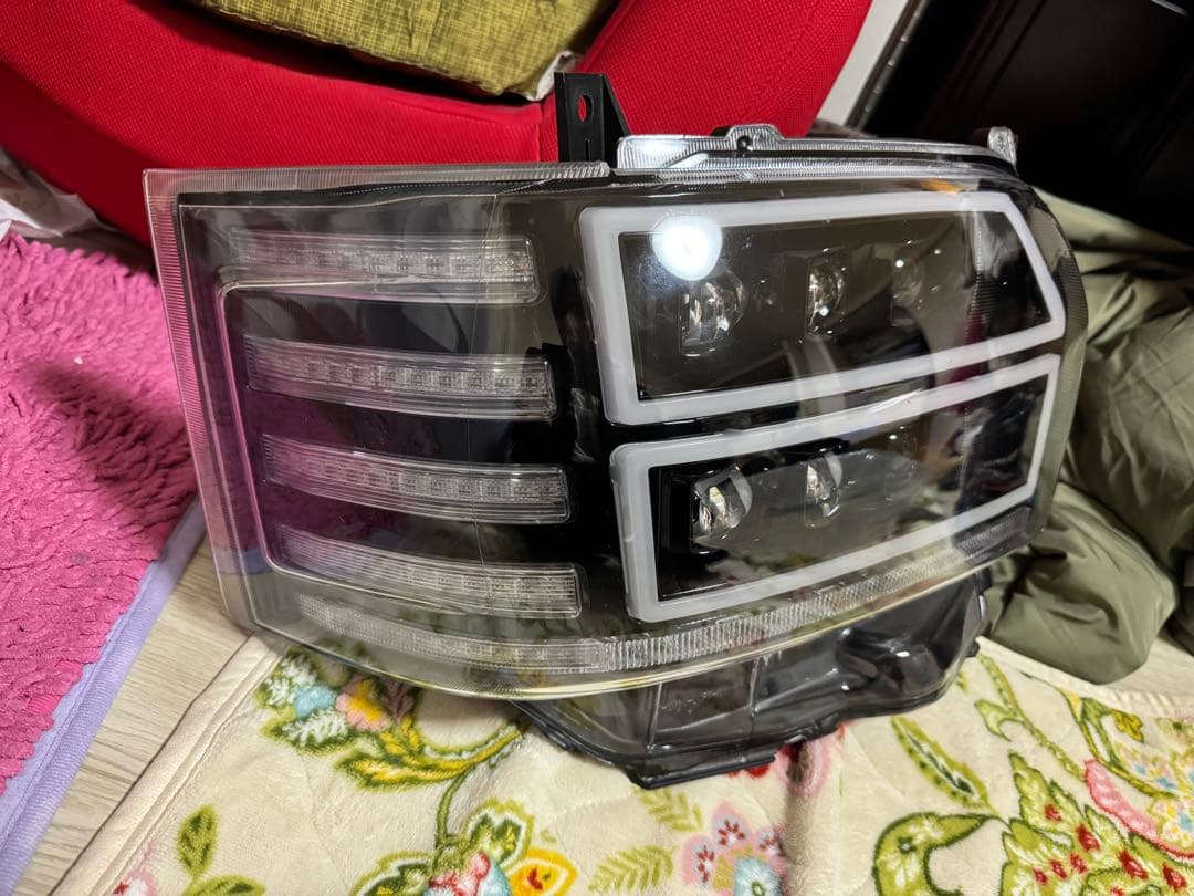 Valenti ヴァレンティ ジュエル 200系 ハイエース 4型～ LED用