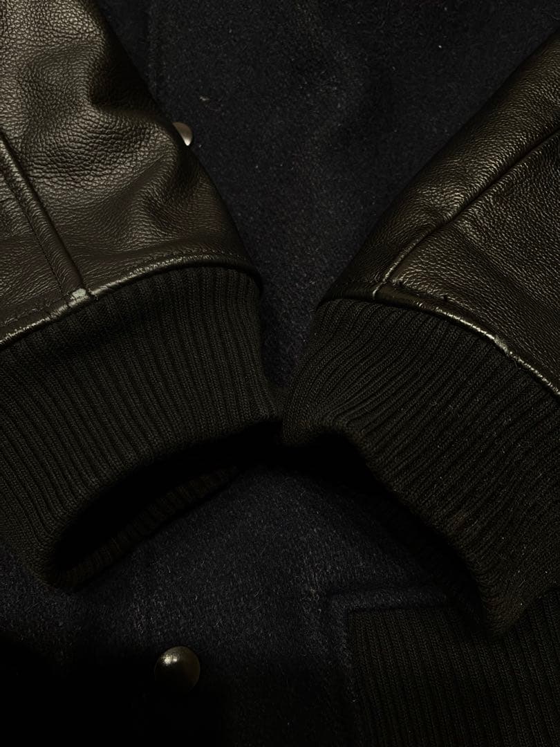 Subciety スタジャン L ネイビー