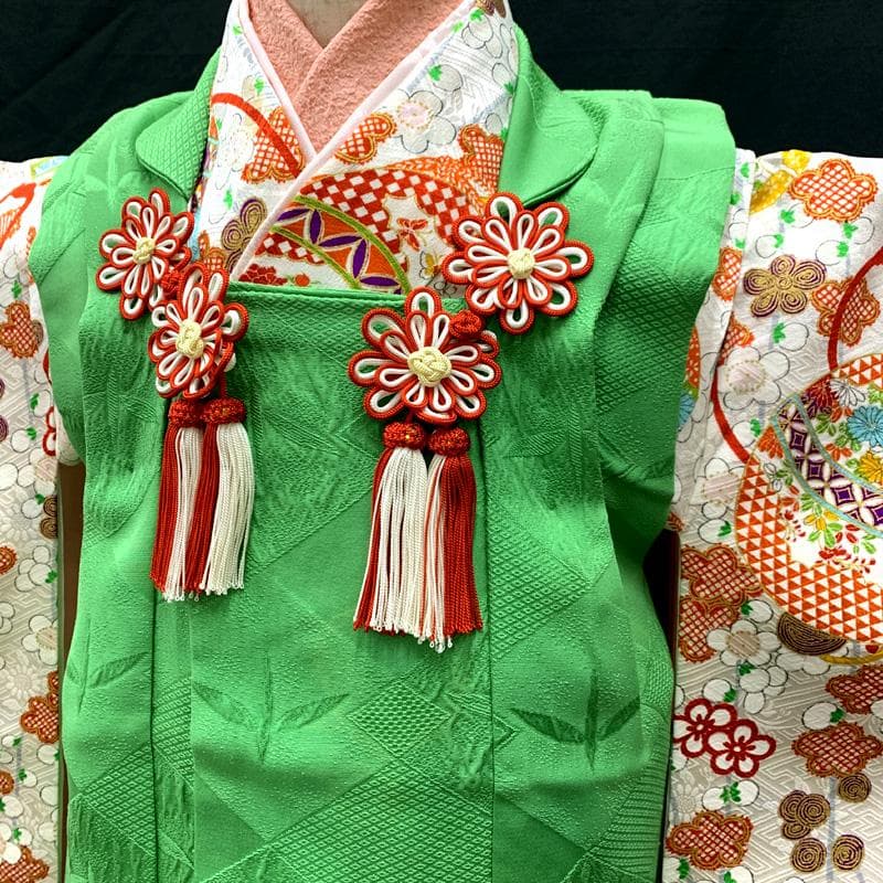 510ag27□七五三 三歳 女児 着物&被布 金彩 鈴 梅 白□状態良好