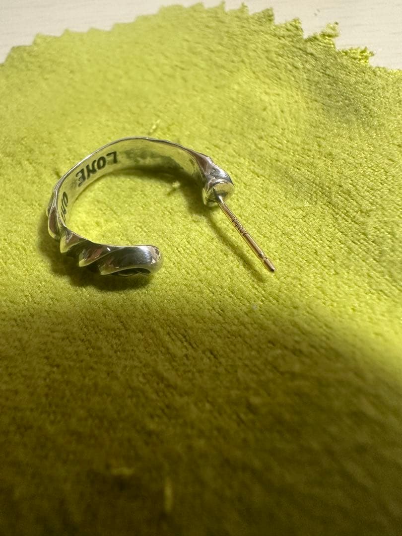 LEONARD KAMHOUT オスプレイピアス　イアリング　LONE ONES