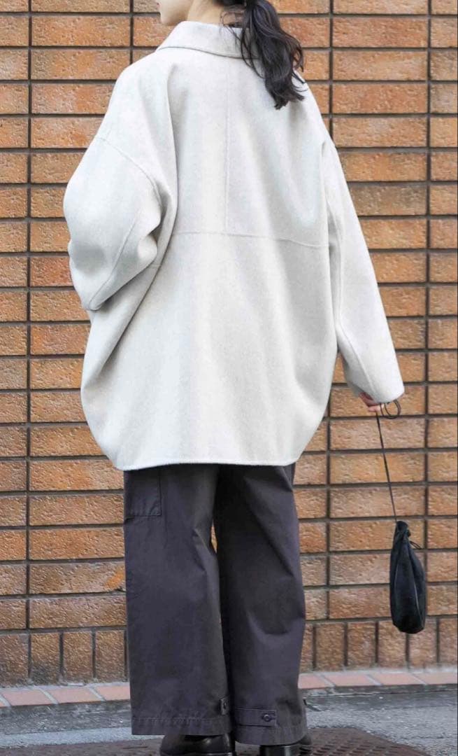 Kagure かぐれ　ウールステンカラーショートコート　オートミール