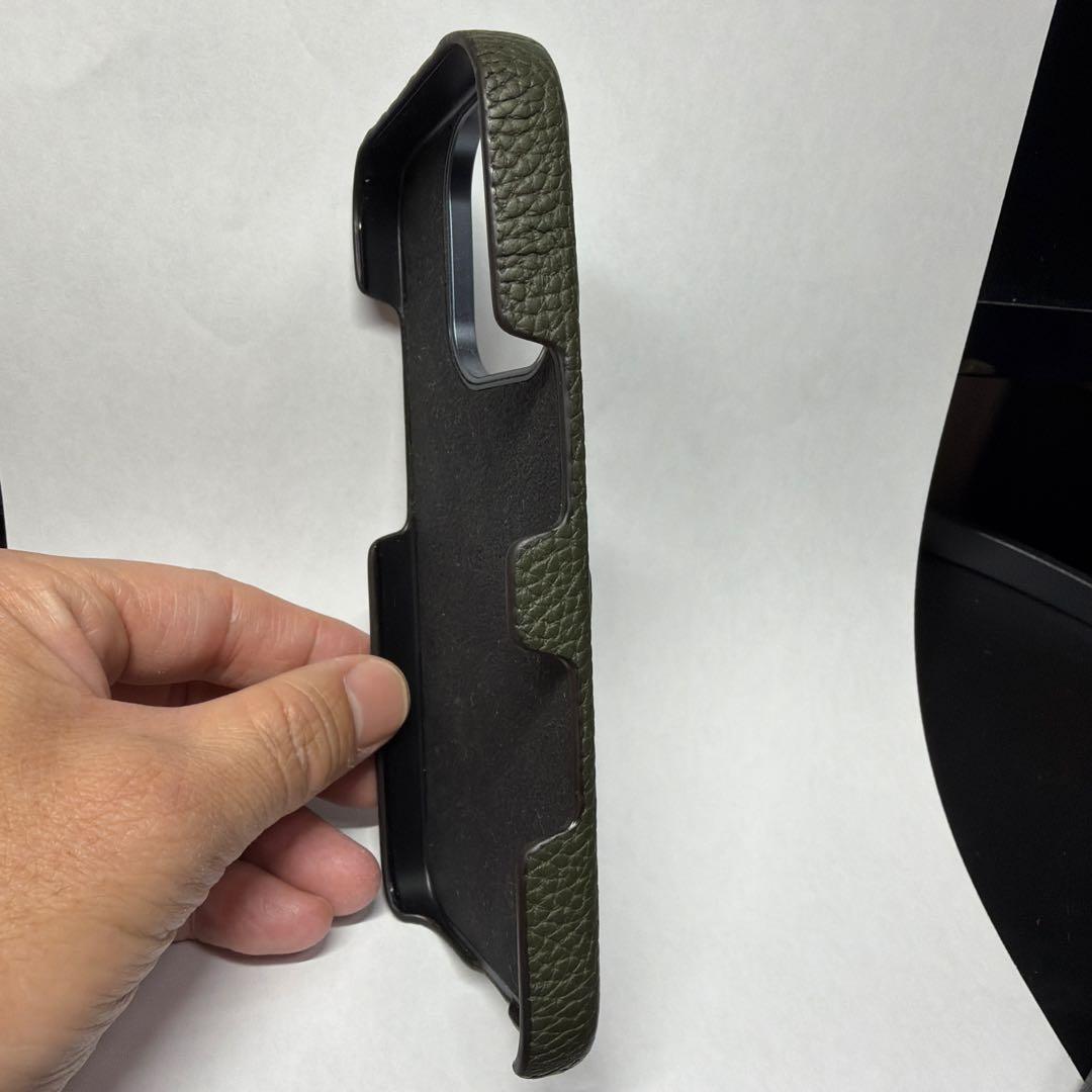 BONAVENTURA iPhone16Pro ケース　カーキ