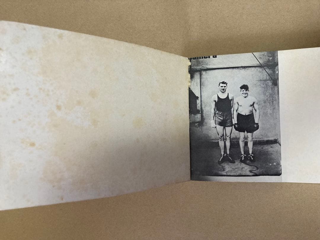 b*d様 『荒木経惟 写真集2 続センチメンタルな旅 沖縄編』オークション開催中