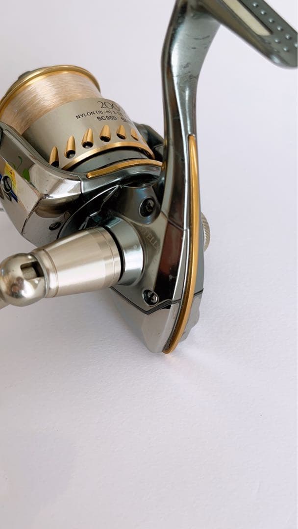 Shimano 04ステラ 2000S スピニングリール