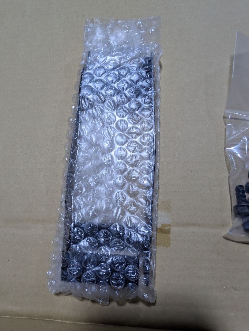 ハイエース　200系　TRD マッドフラップ　泥除け