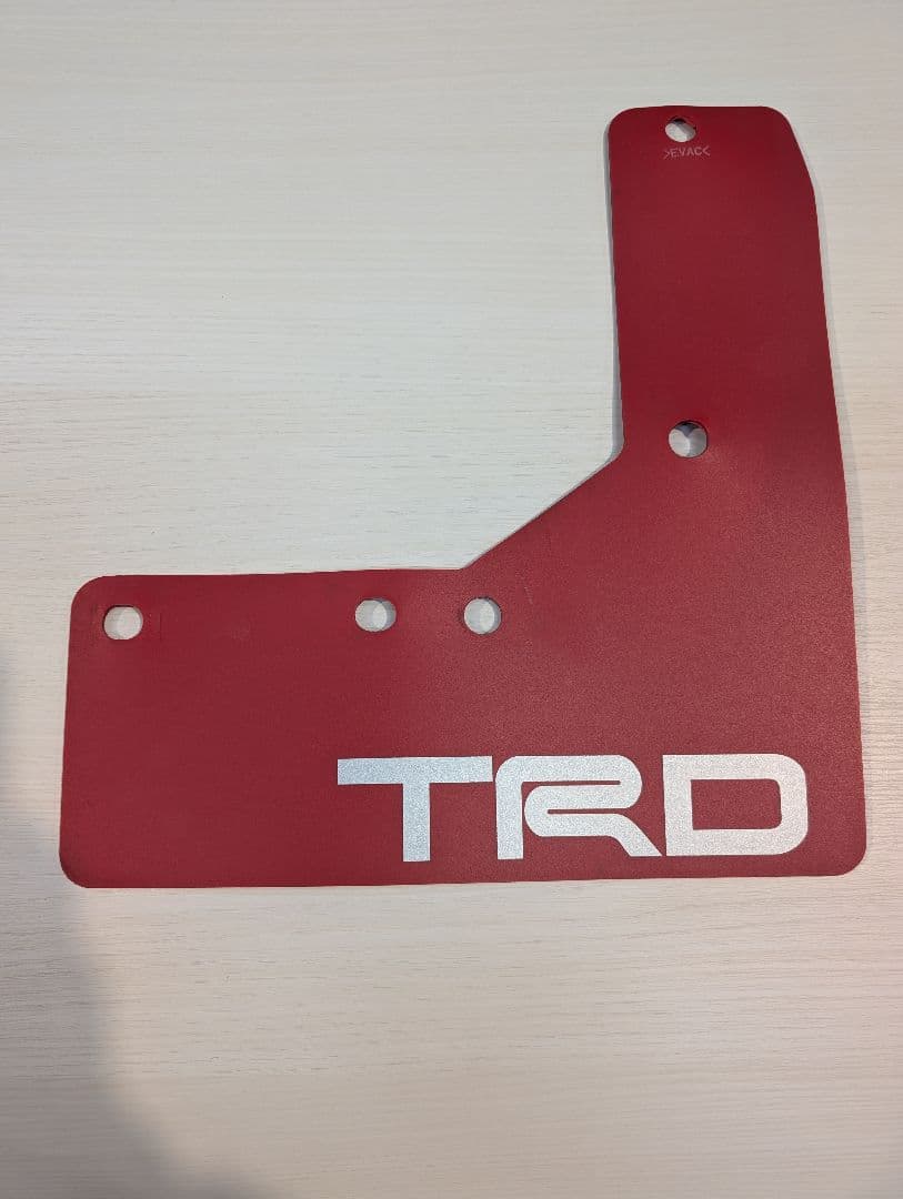 ハイエース　200系　TRD マッドフラップ　泥除け