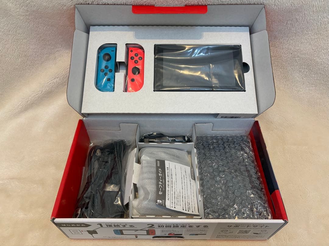 美品Nintendo Switch 本体セット赤/青 Joy-Con