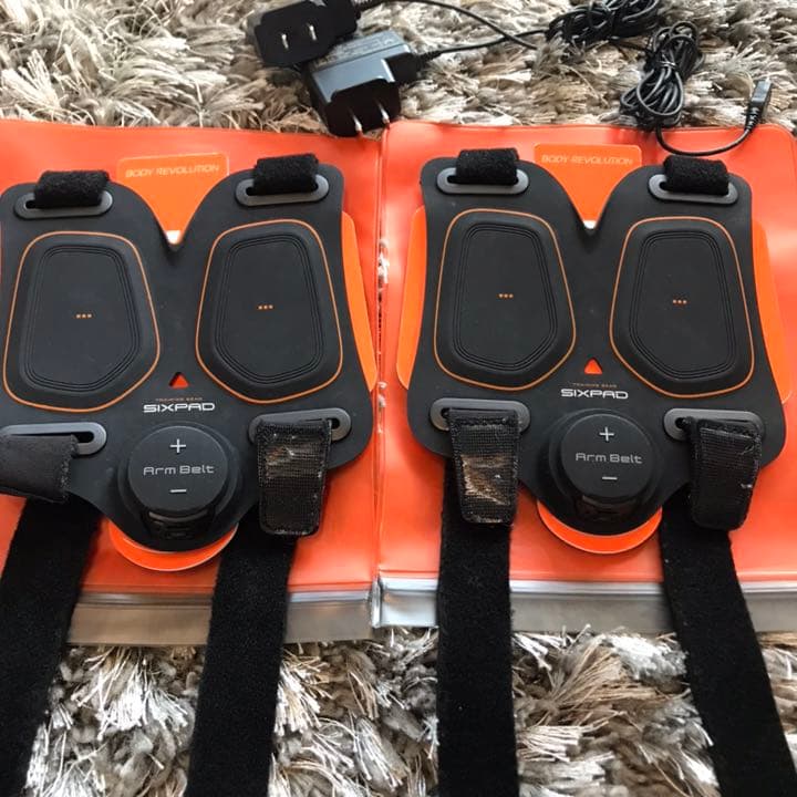 シックスパッド アームベルト　ツインセット充電タイプ　MTG メーカー純正品