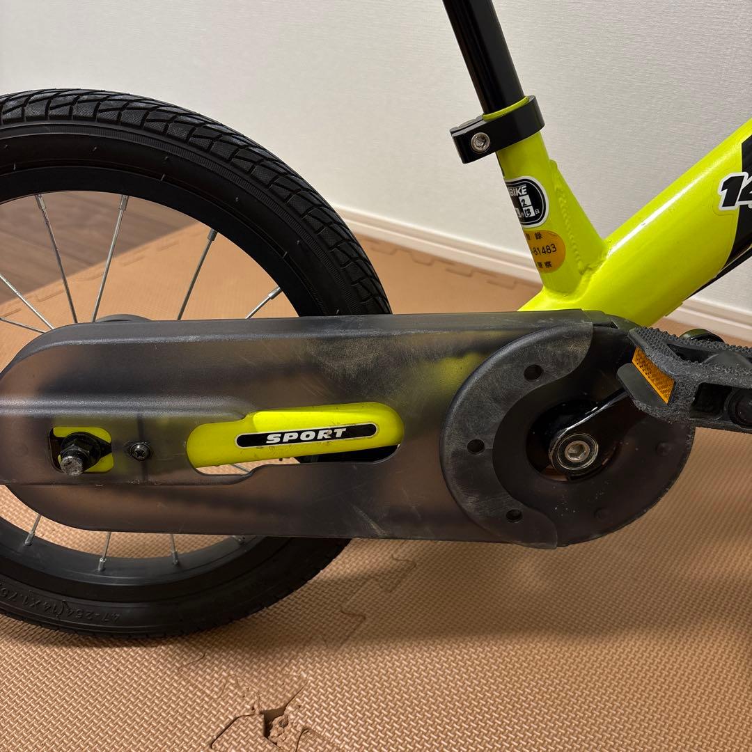 STRIDER 14x イエロー　キックスタンド付き