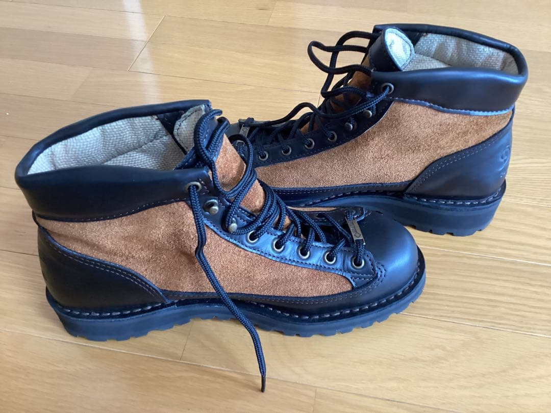 Dannerダナーライトリバイバル　26.5cm 美品