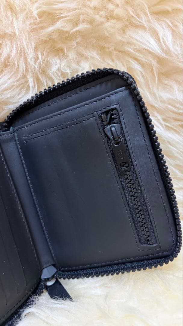 Maison Margiela マルジェラ ラウンドジップ 二つ折り 財布