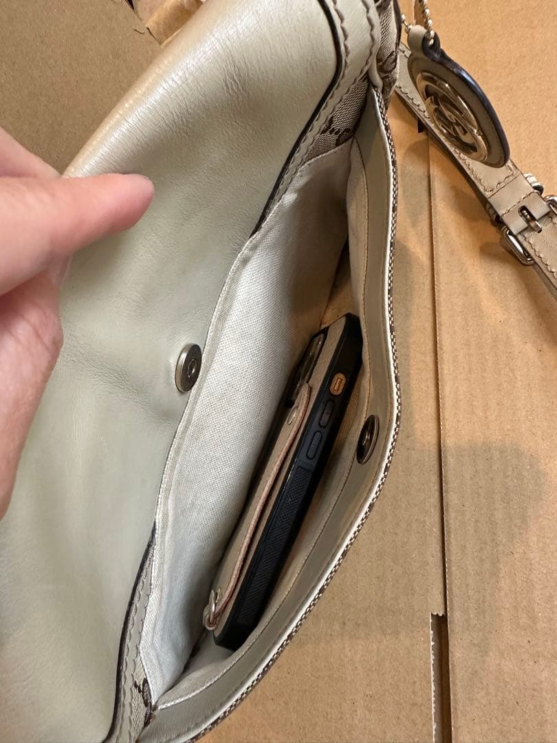 GUCCI グッチ GG ショルダーバッグ