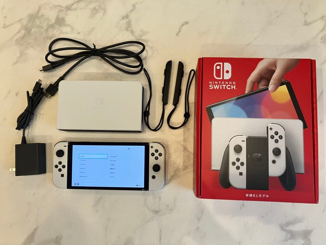 ニンテンドー　Switch　有機ELモデル