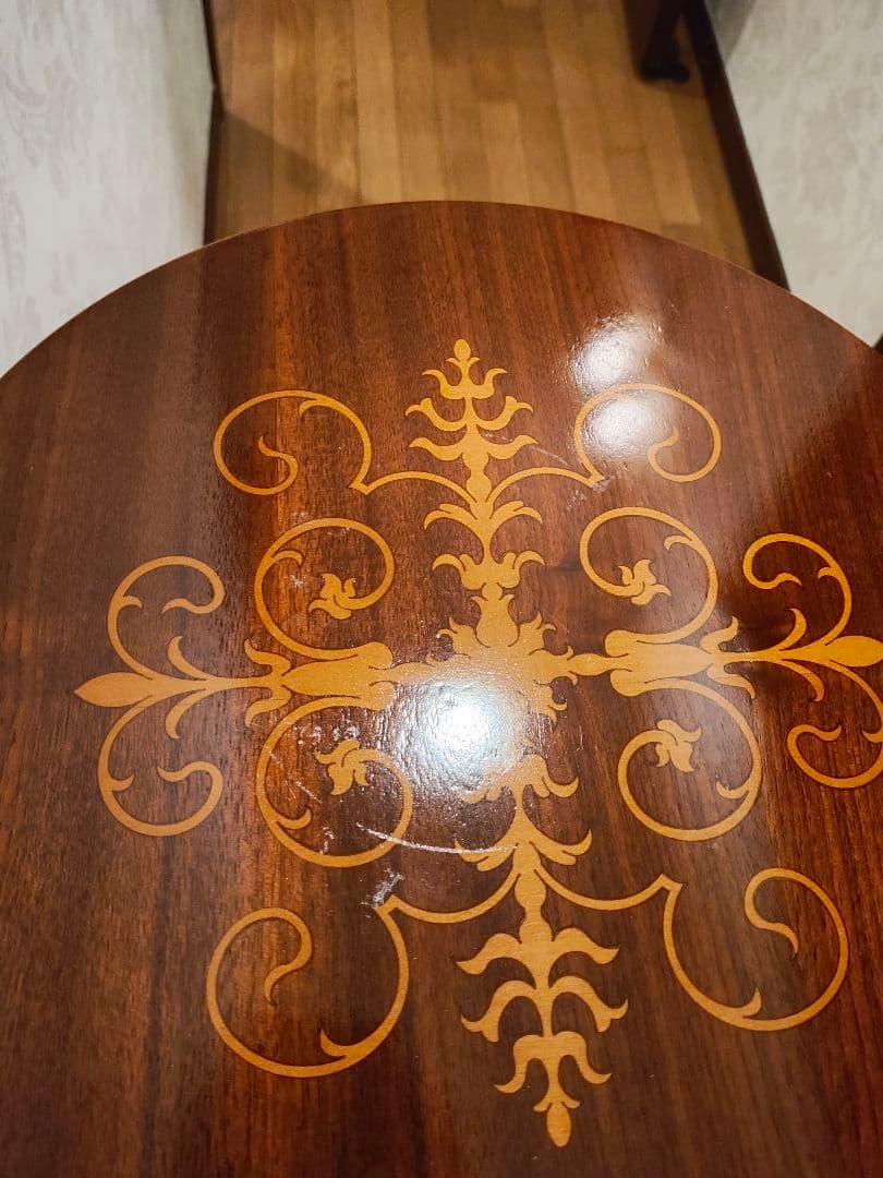 象嵌ベッドサイドテーブル