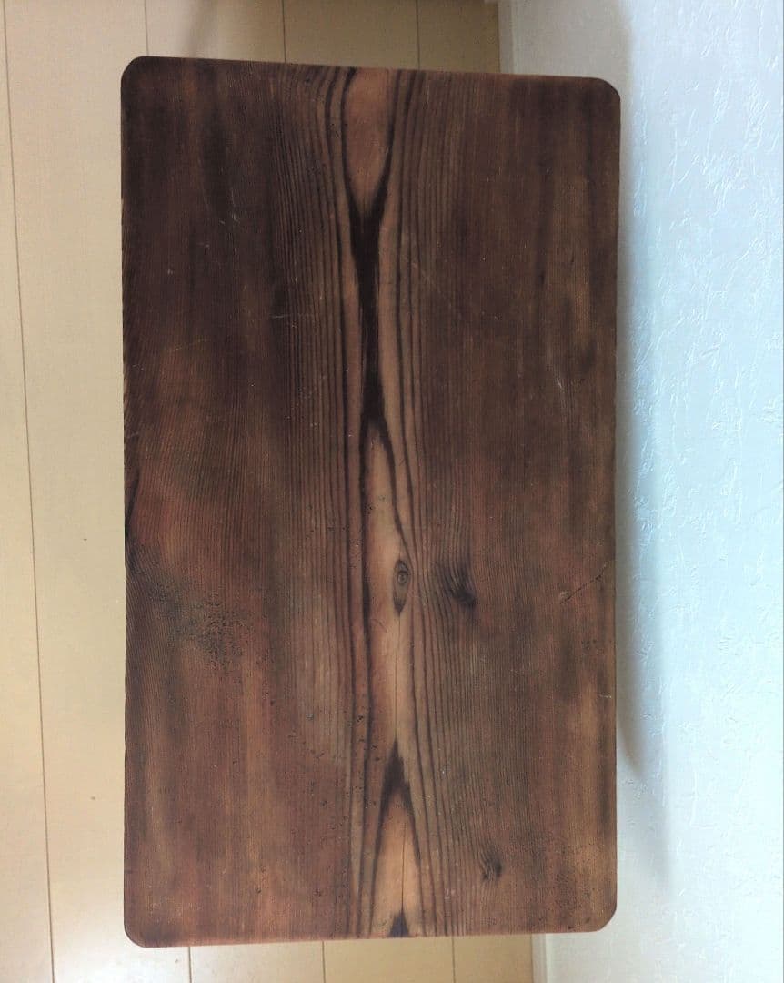 タイムセール！アンティークテーブル　ラタン脚