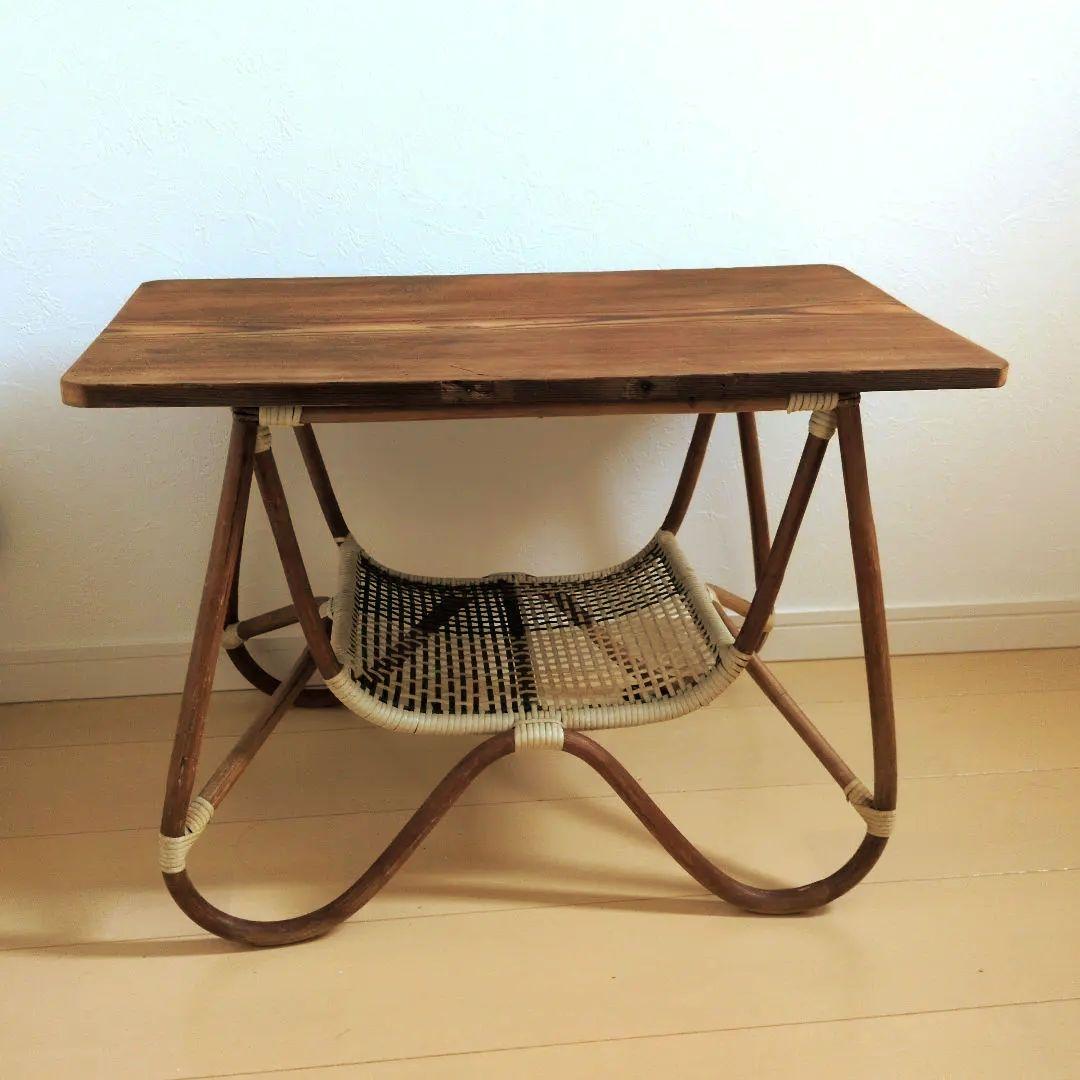 タイムセール！アンティークテーブル　ラタン脚