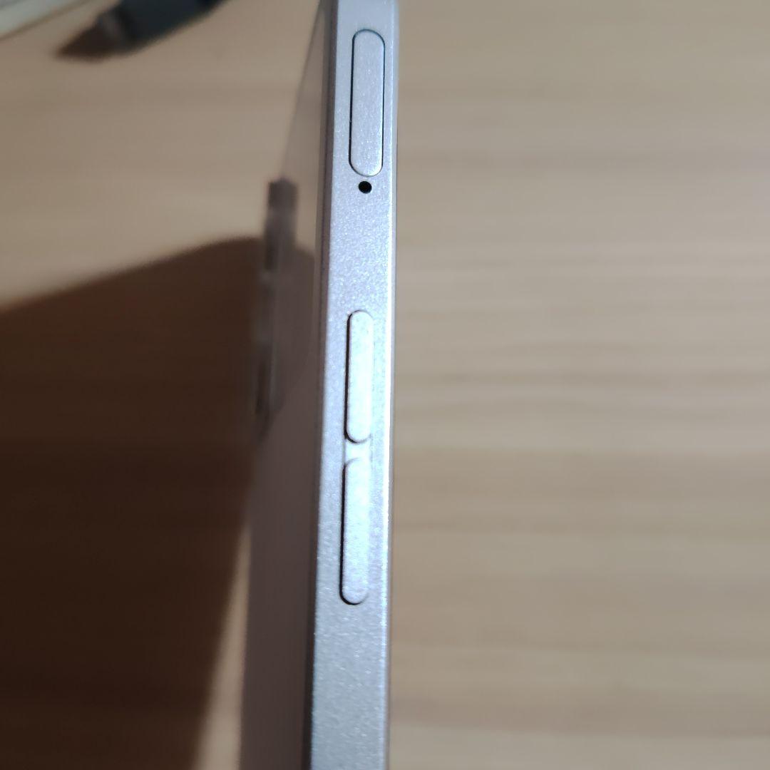 Oppo Reno9 A スマートフォン　本体　ムーンホワイト