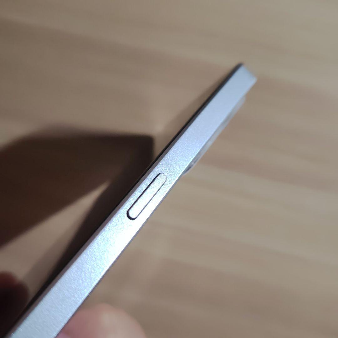 Oppo Reno9 A スマートフォン　本体　ムーンホワイト