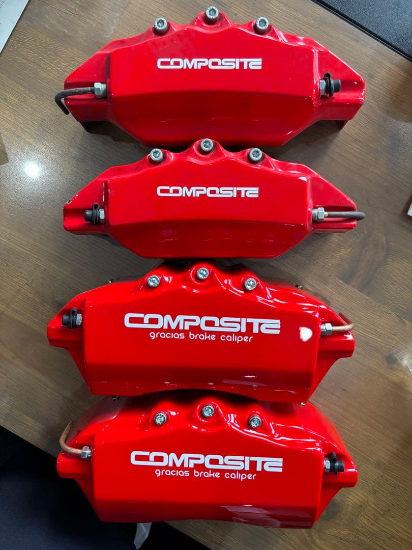 30アルファードCOMPASITE レッド ブレーキキャリパーカバー