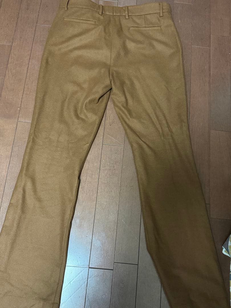 AMIRI フレアパンツ