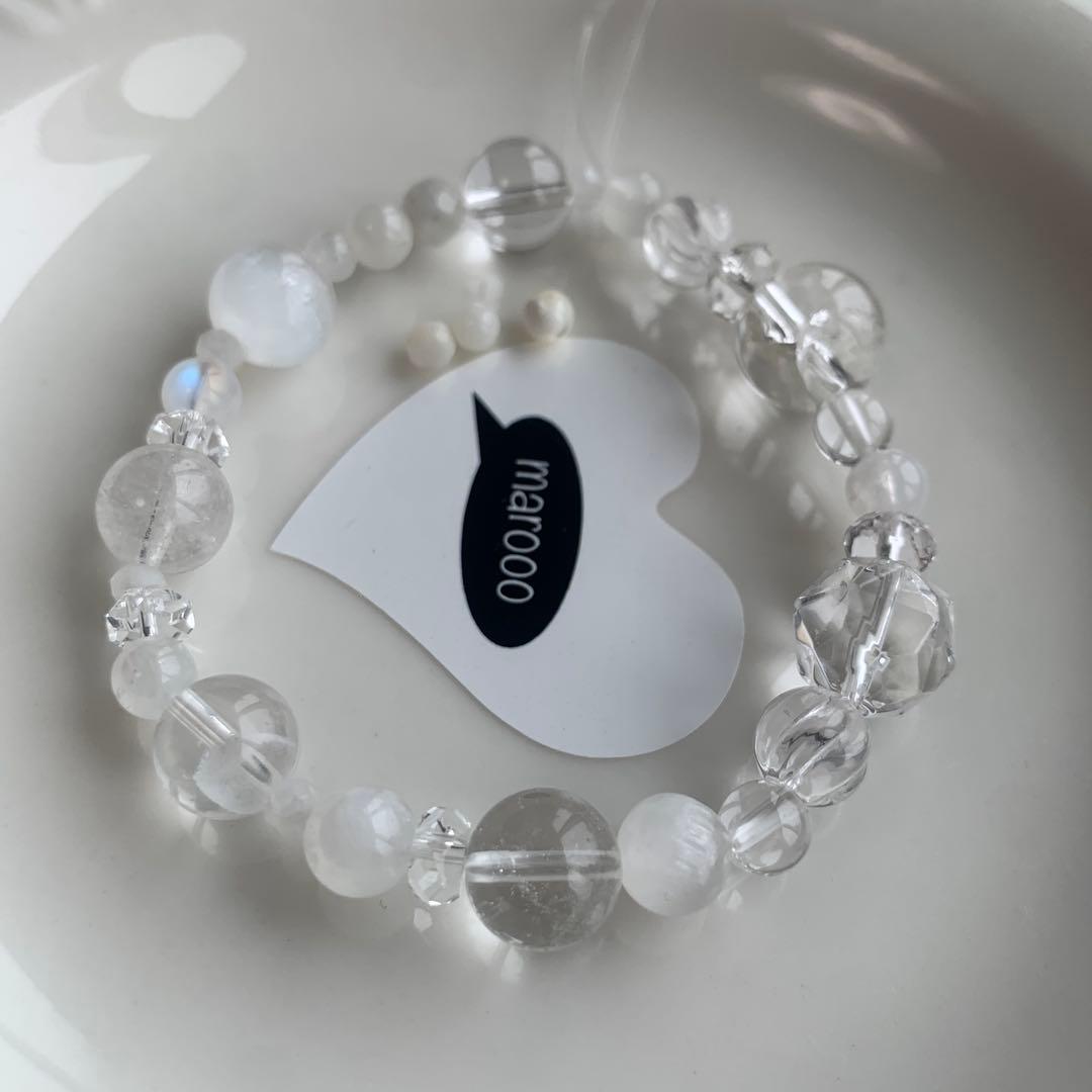 天然石ブレスレットタロ様2点おまとめアイリスクォーツ水晶ムーンストーントパーズ