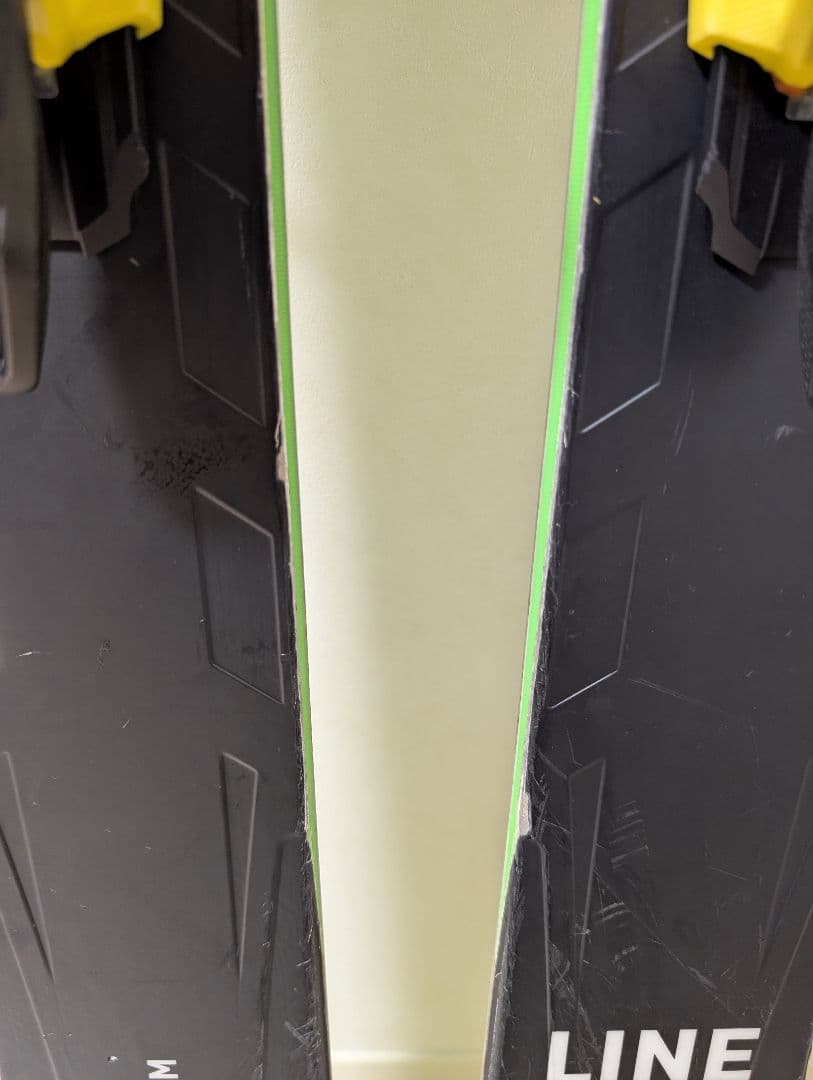 LINE BLADE OPTIC 104 スキー板　マーカーグリフォン付