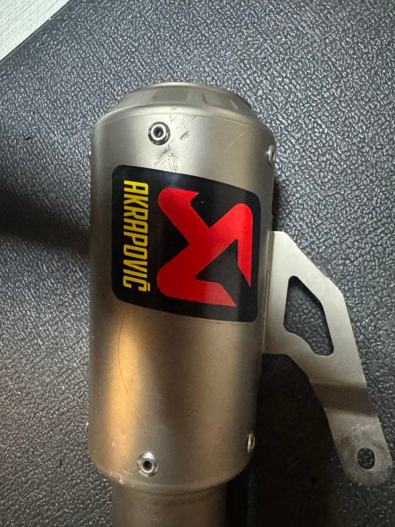 Akrapovic スリップオン S1000RR