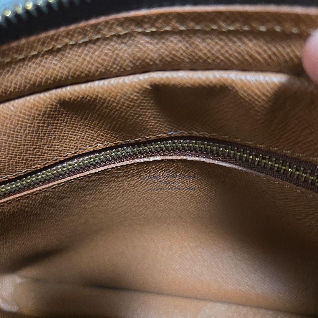 Louis Vuitton モノグラム　セカンドバッグ