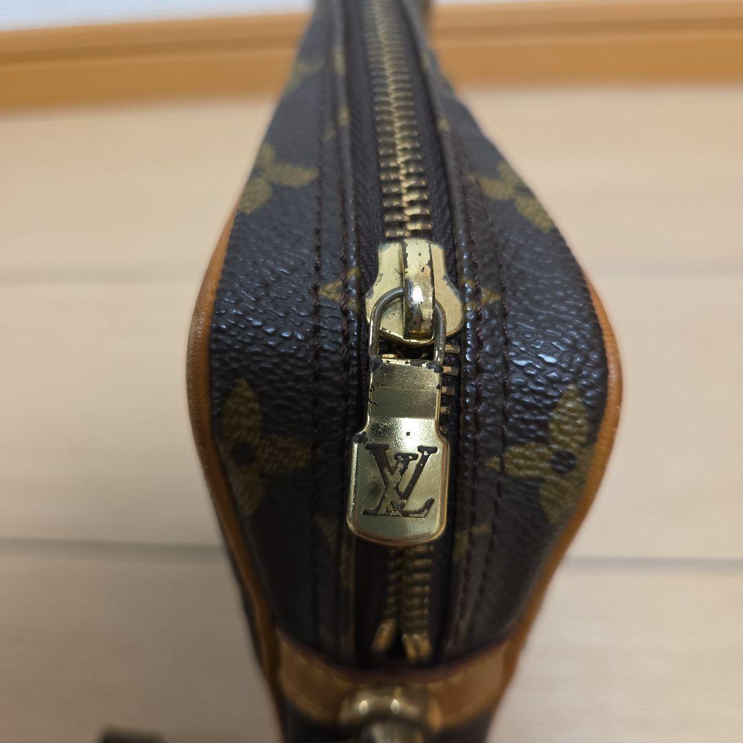 Louis Vuitton モノグラム　セカンドバッグ