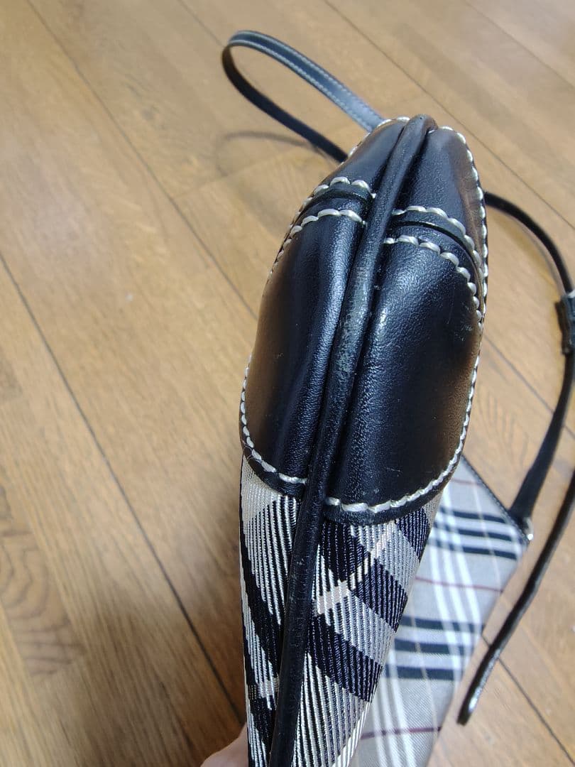 Burberry バーバリー ショルダーバッグ チェック ベージュ