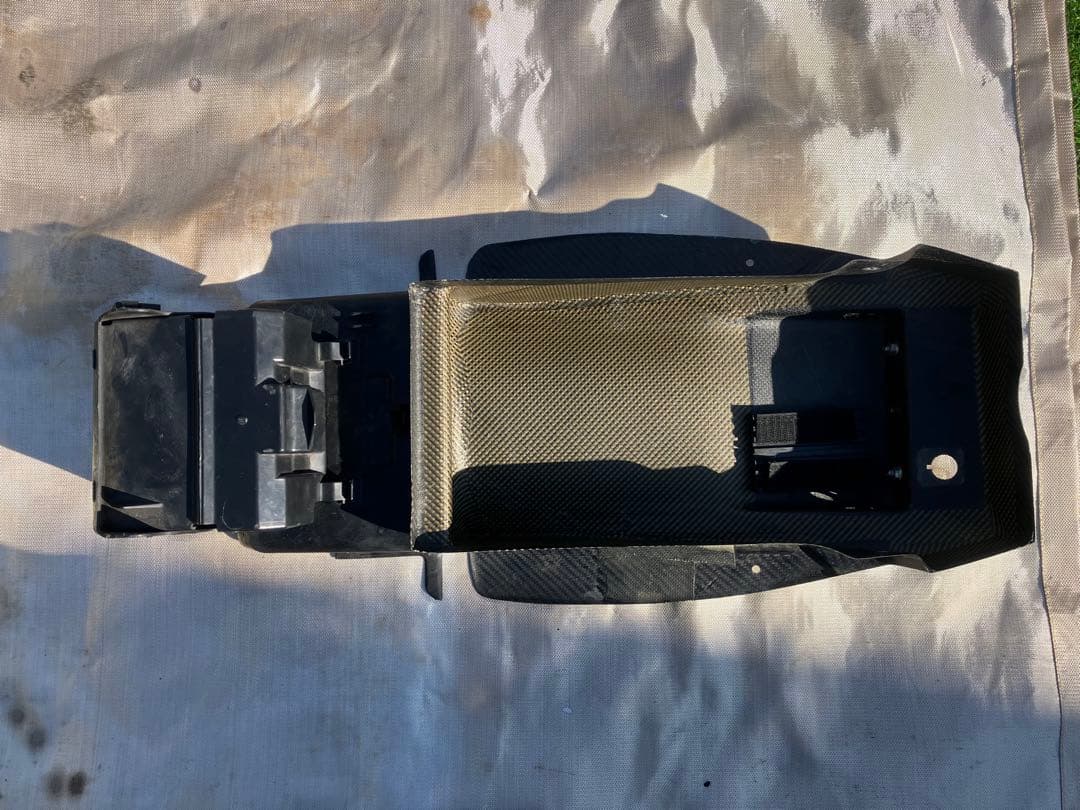 VTR1000F アールズギアテールトランク 限定生産品 加工リアフェンダー付