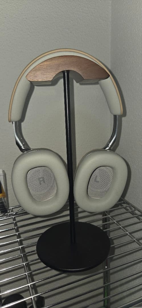 Bowers & Wilkins Px8 タン　値下げ中