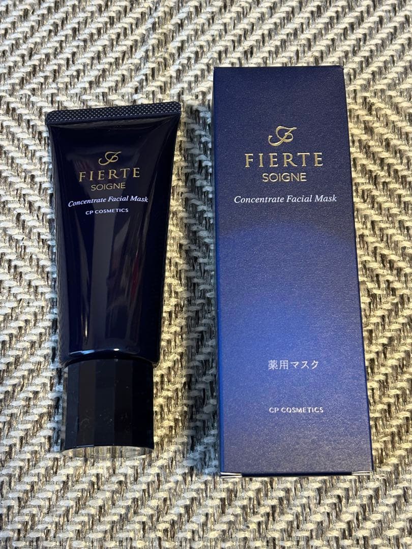 パック・フェイスマスク FIERTE SOIGNEConcentrateFacial Mask 100g