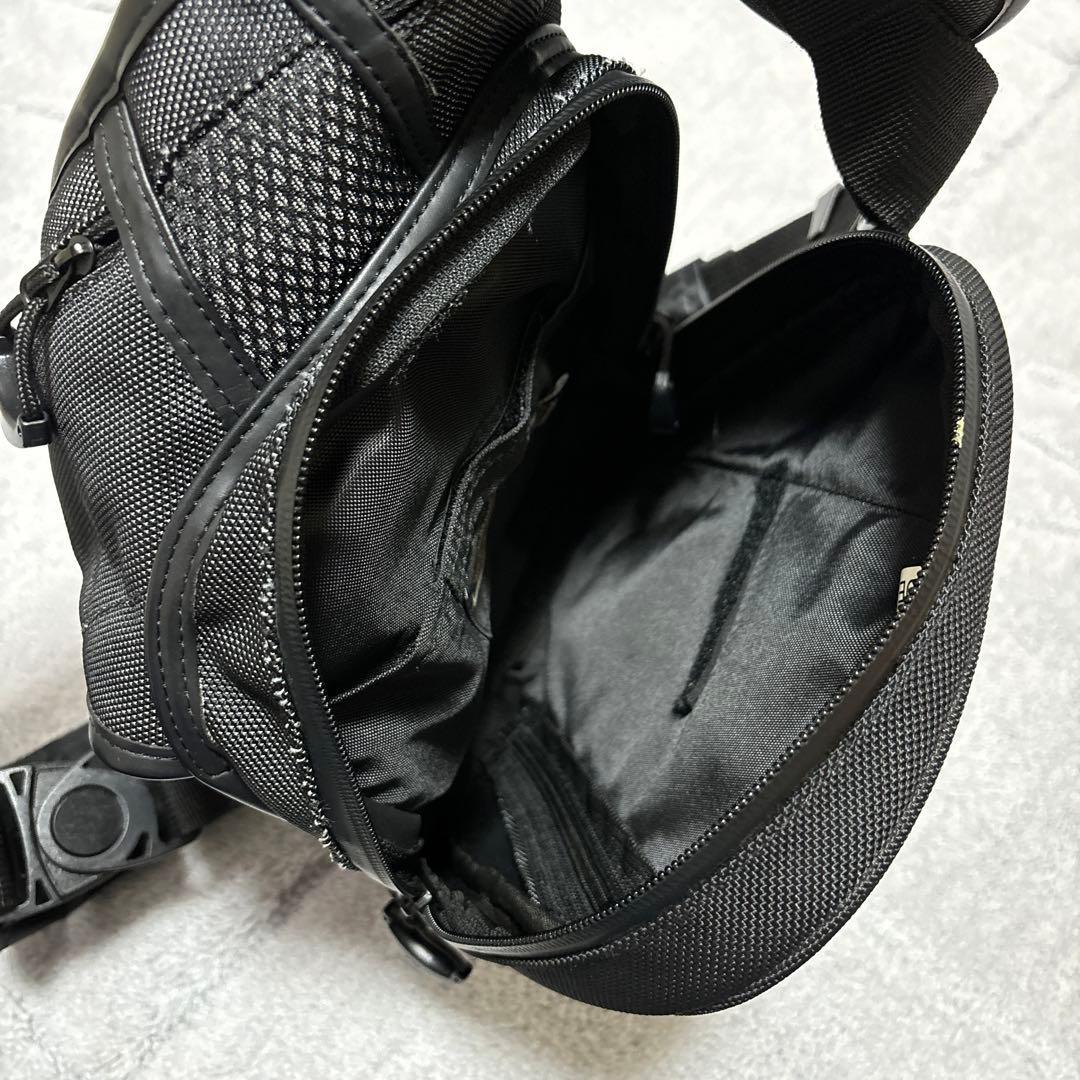 クシタニ　バイク用　レッグバッグ