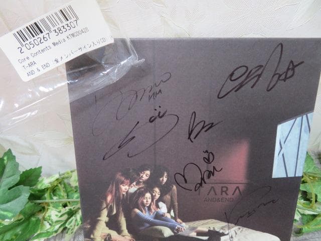n*s様 （8AA3228）T-ARA　CD・DVDまとめて24点　サイン入り