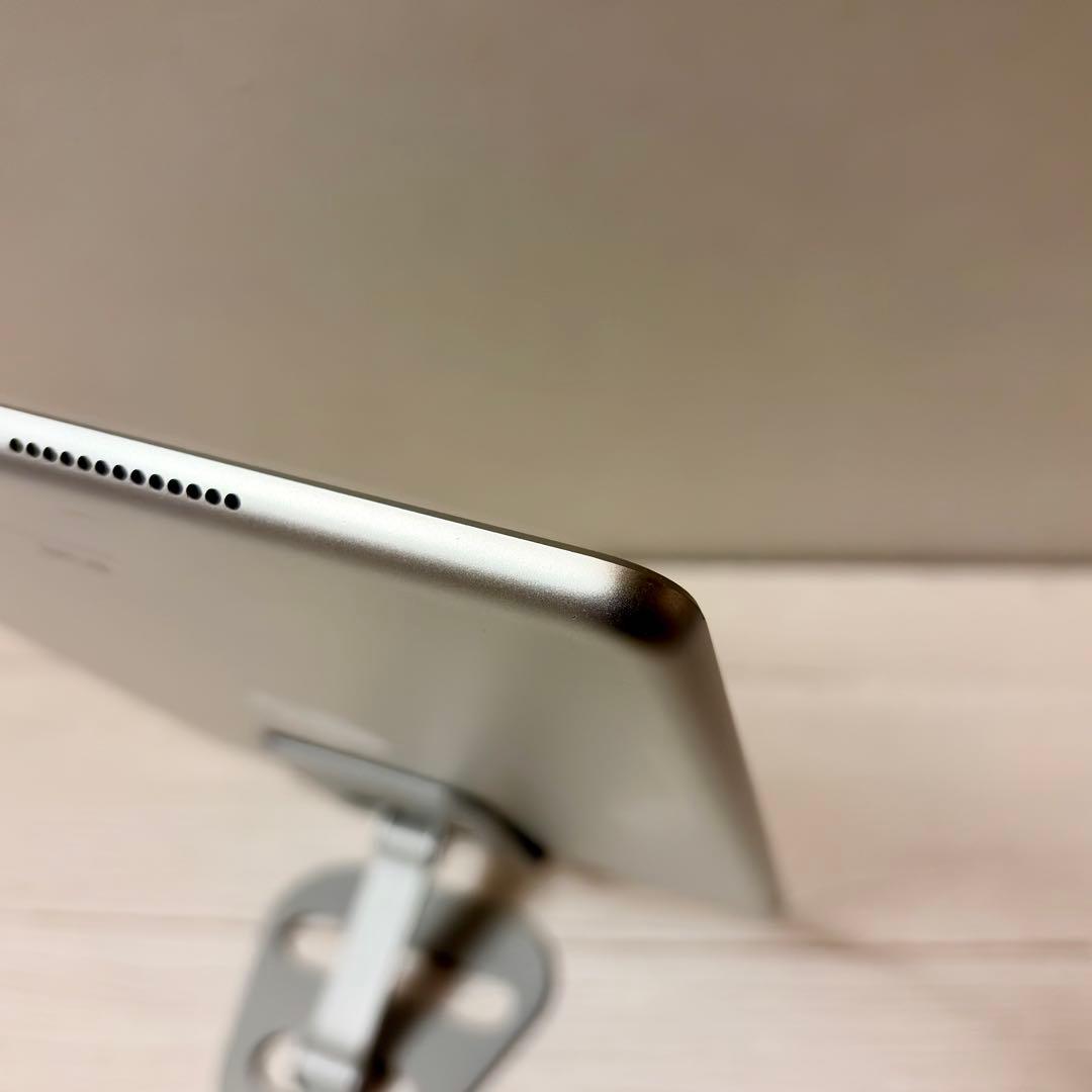 iPad 第9世代 10.2インチ 64GB Wi-Fi シルバー