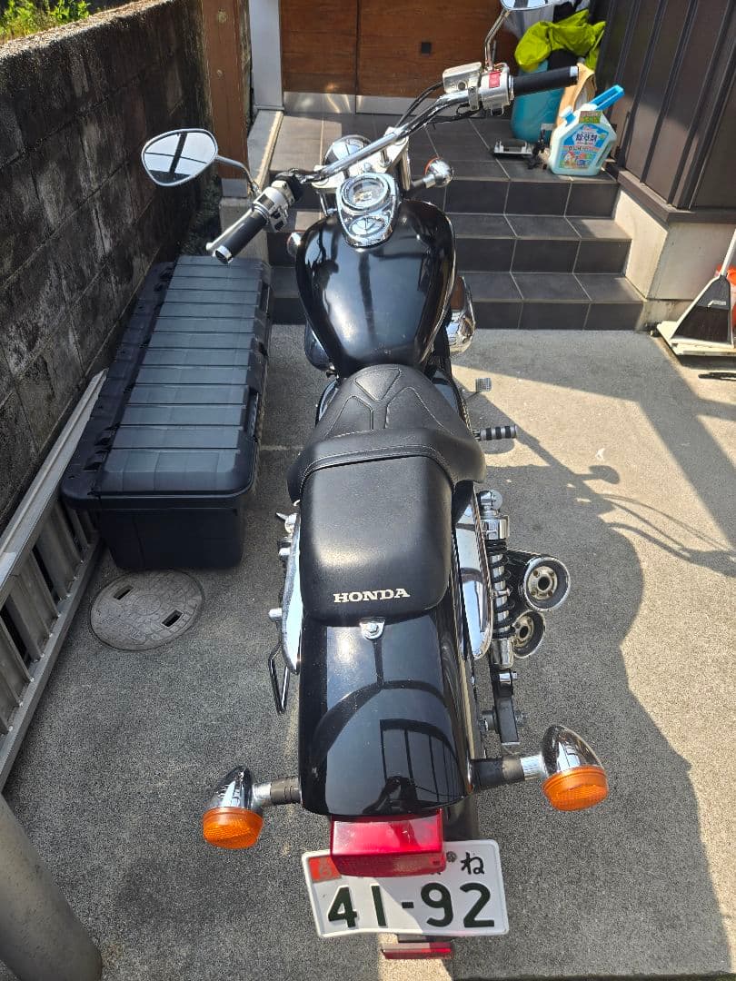 マグナ250 純正マフラー 画像4-5枚目の車輌より取り外しました！