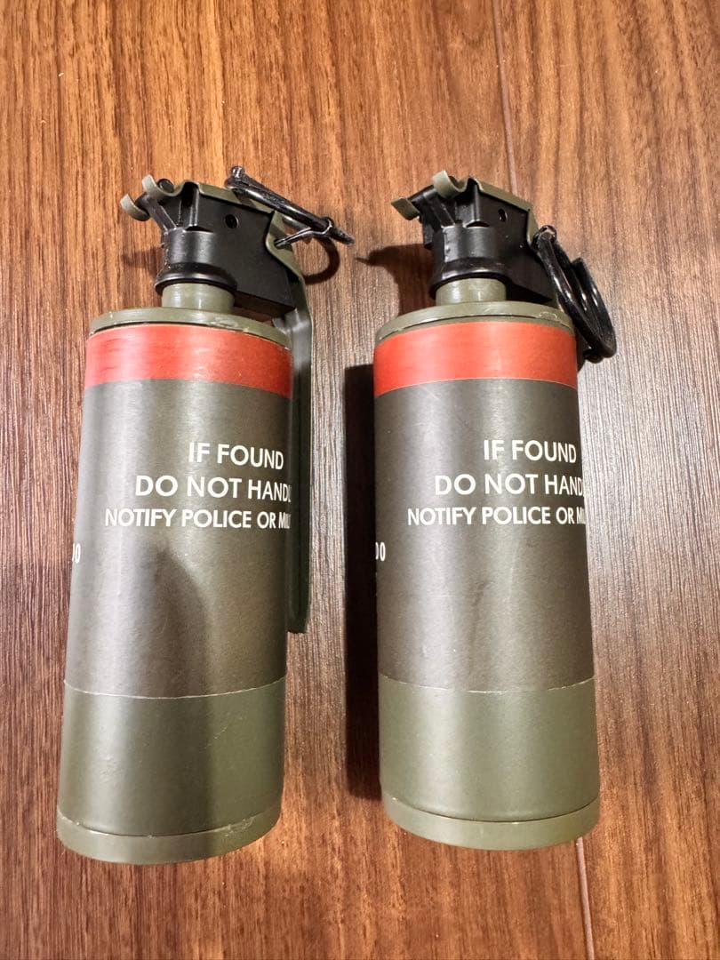 個人装備 TYR Flashbang Pouch