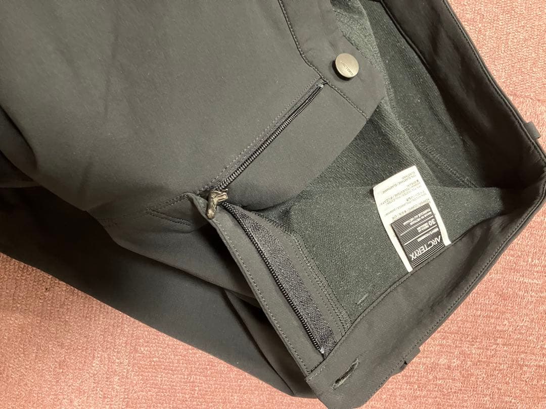 アークテリクス レヴォンウインターウェイトパンツ 30-R