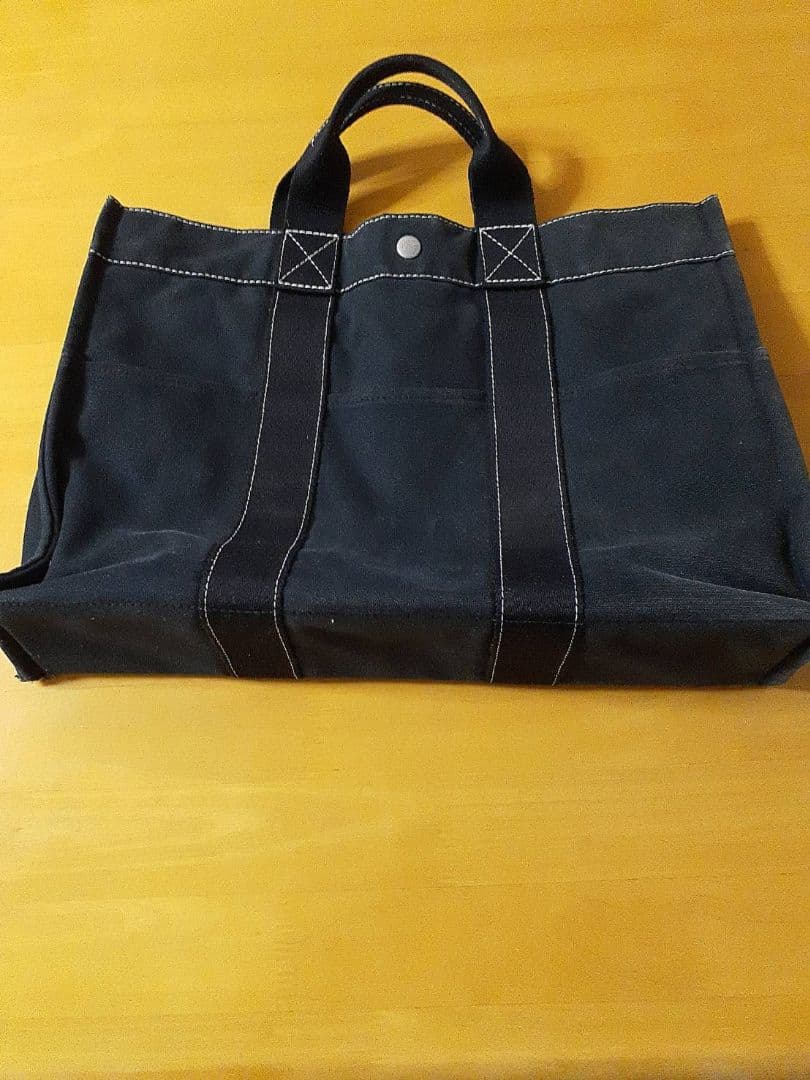 エルメス「ドーヴィル MM」